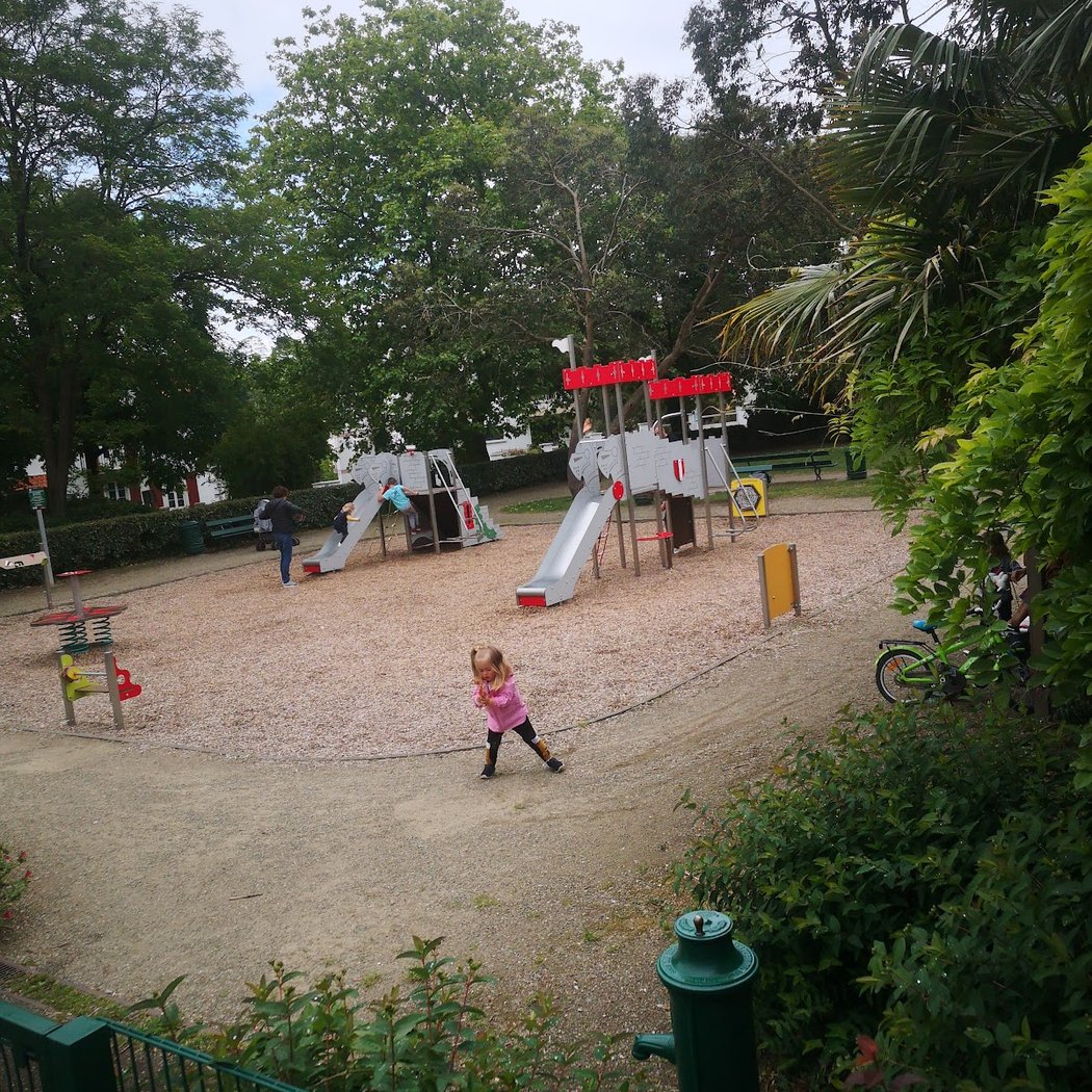Lahouze Lorategia 2