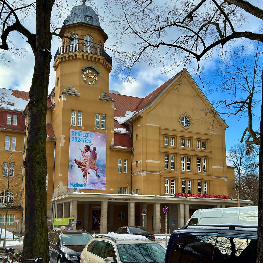 Theater an der Parkaue 3