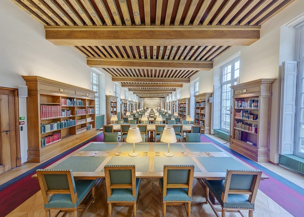 Visite de la bibliothèque 2