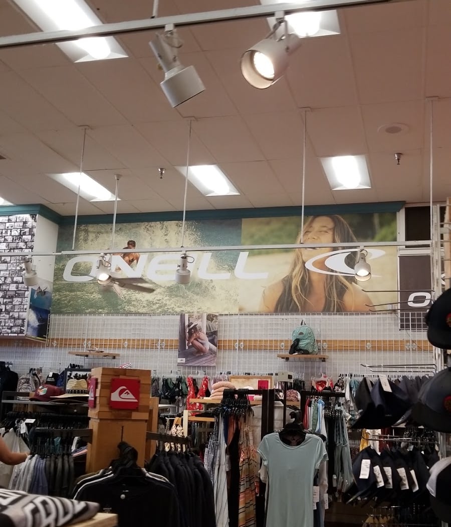 O'Neill Surf Shop 3