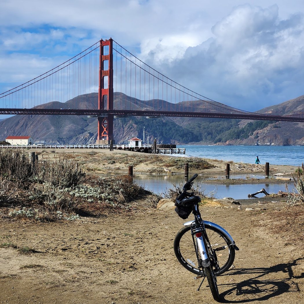 Alcatraz Bikes & Tours 1