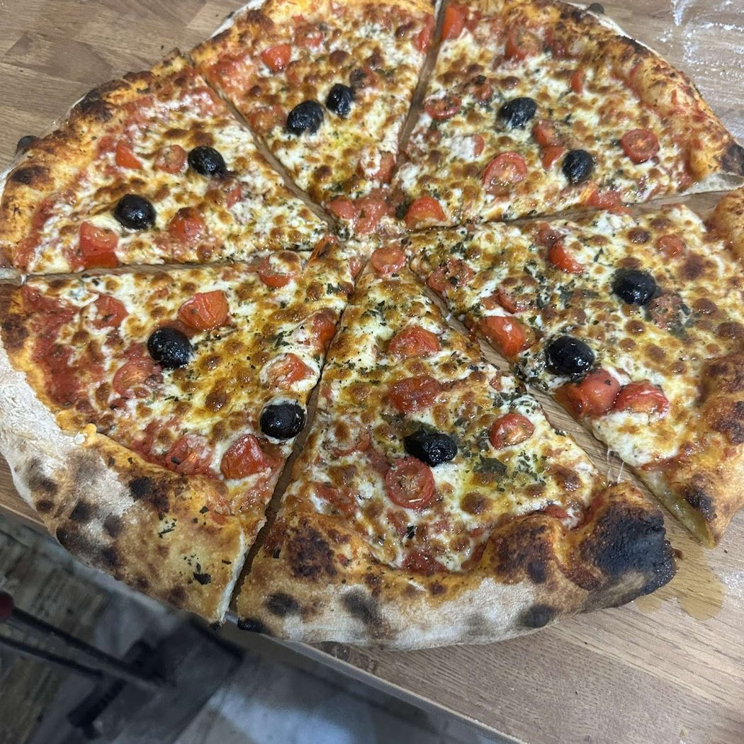 Longchamp Pizza 2