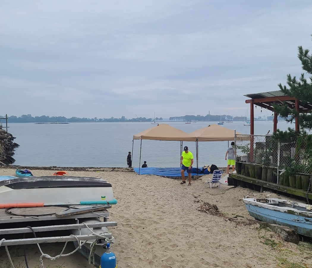 Captain Mike's Diving Services Inc 3