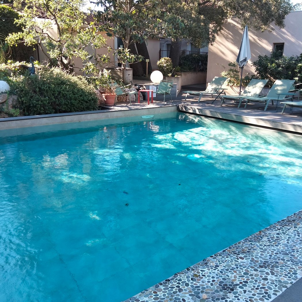 Hôtel 96 3