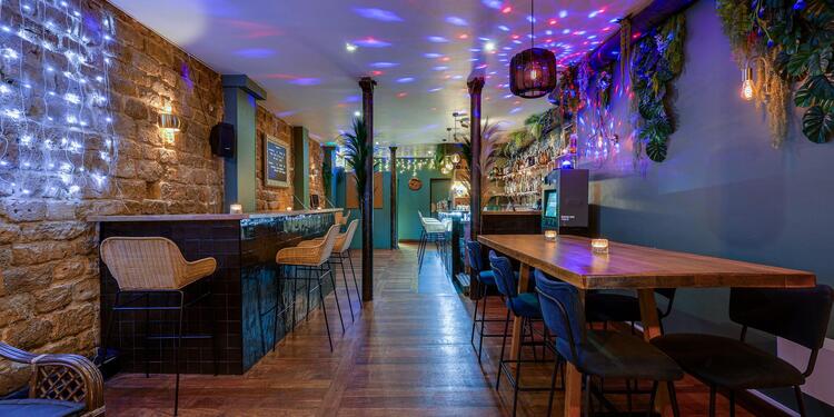 Bar 219StMaur 5