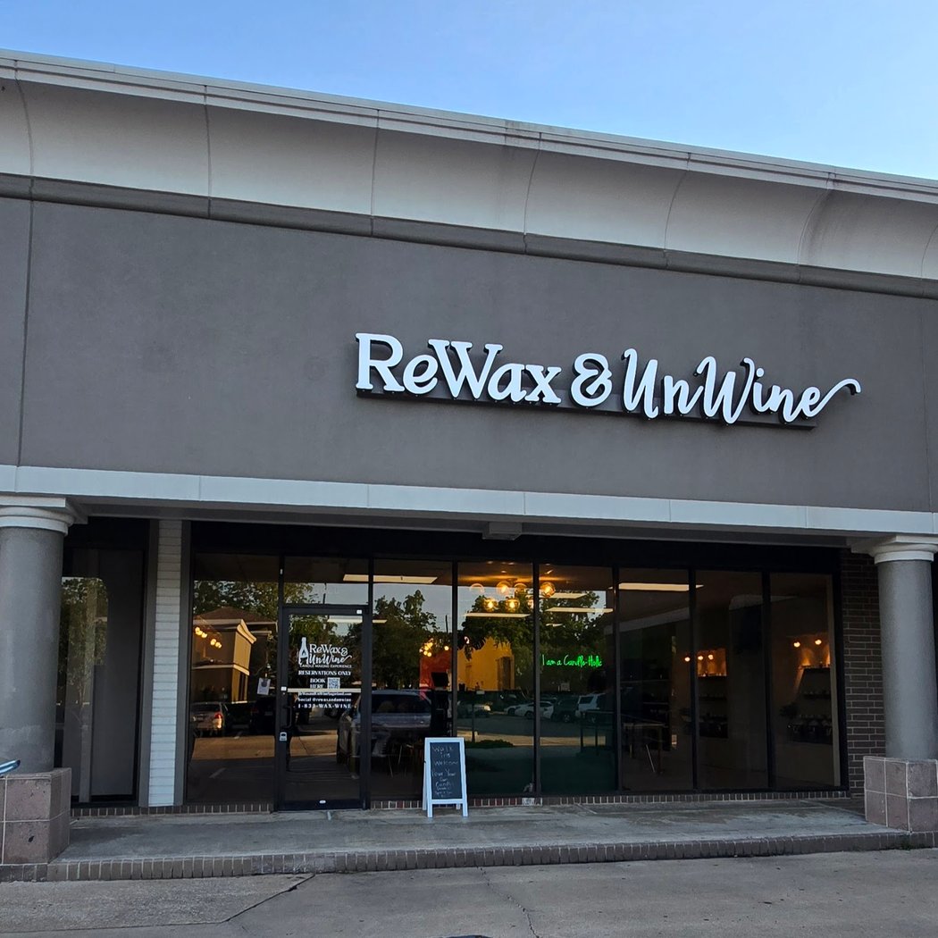 ReWax and UnWine Custom Candle Making Experience 2