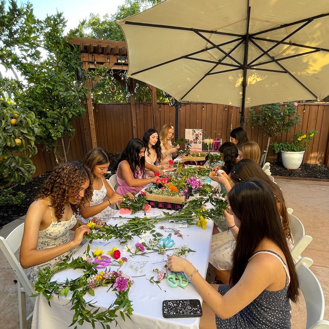 Floral Arrangement Workshop 1