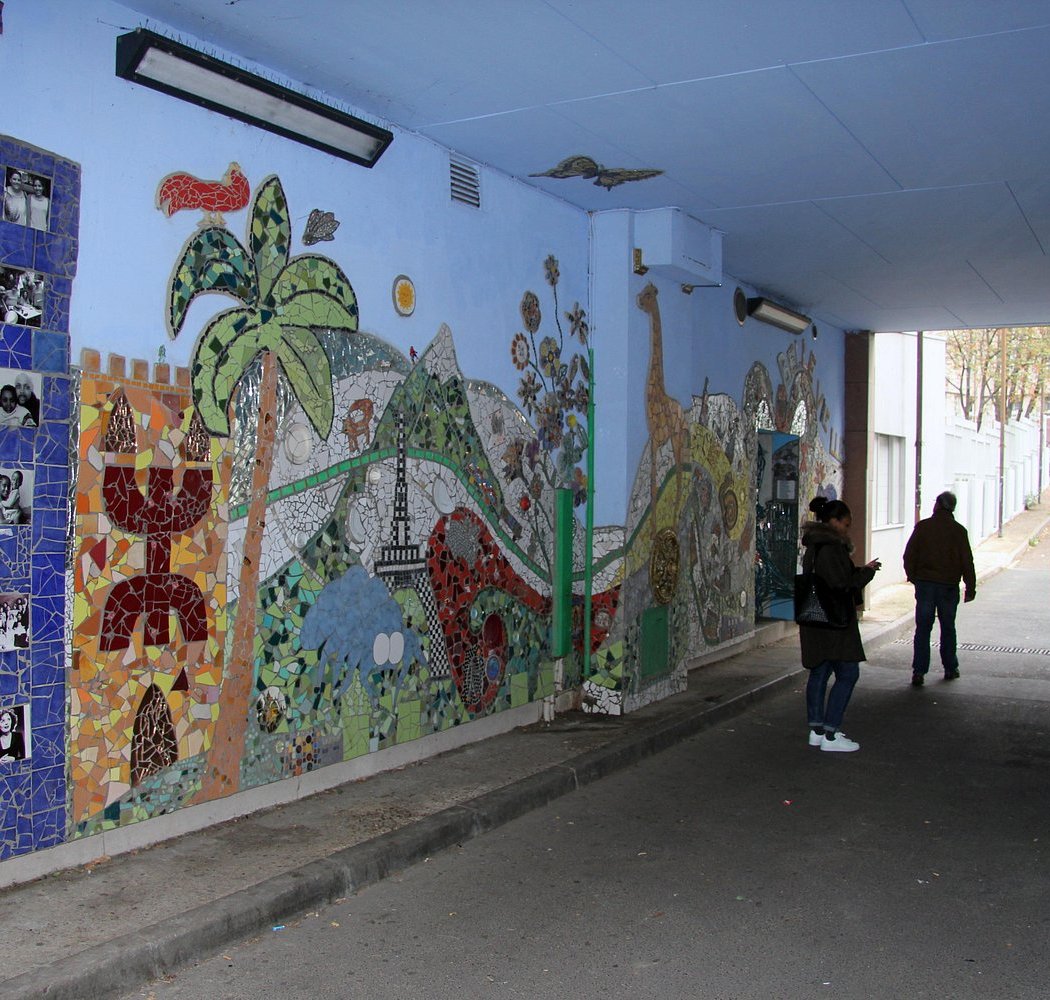 Paris Street Art Tour in Belleville 3
