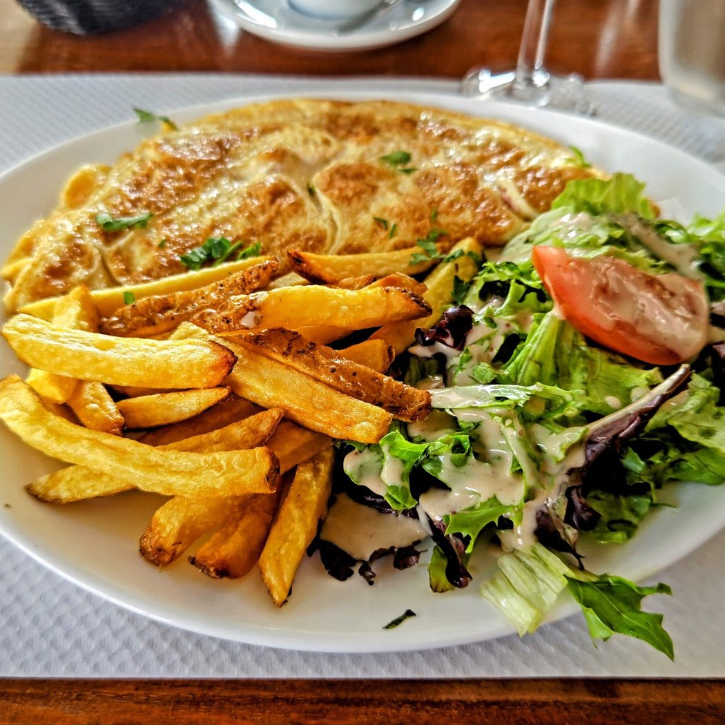 Le Café de la Gare 1