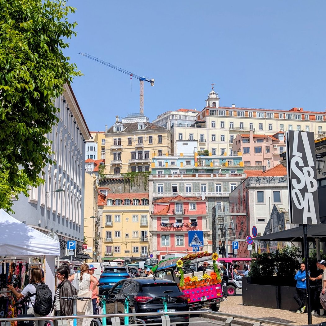 Mercado de Artesanato e Criadores
