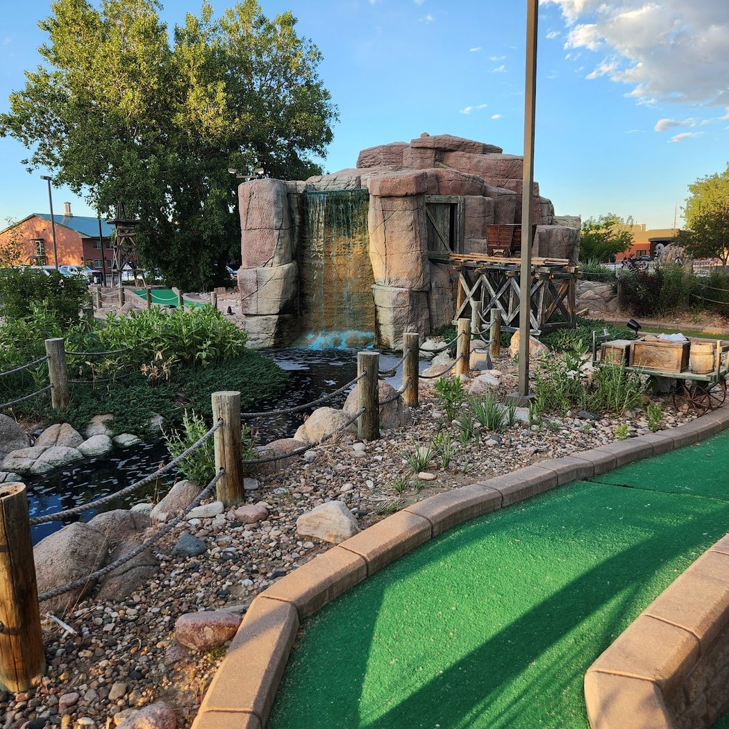 Riverfront Mini Golf 1