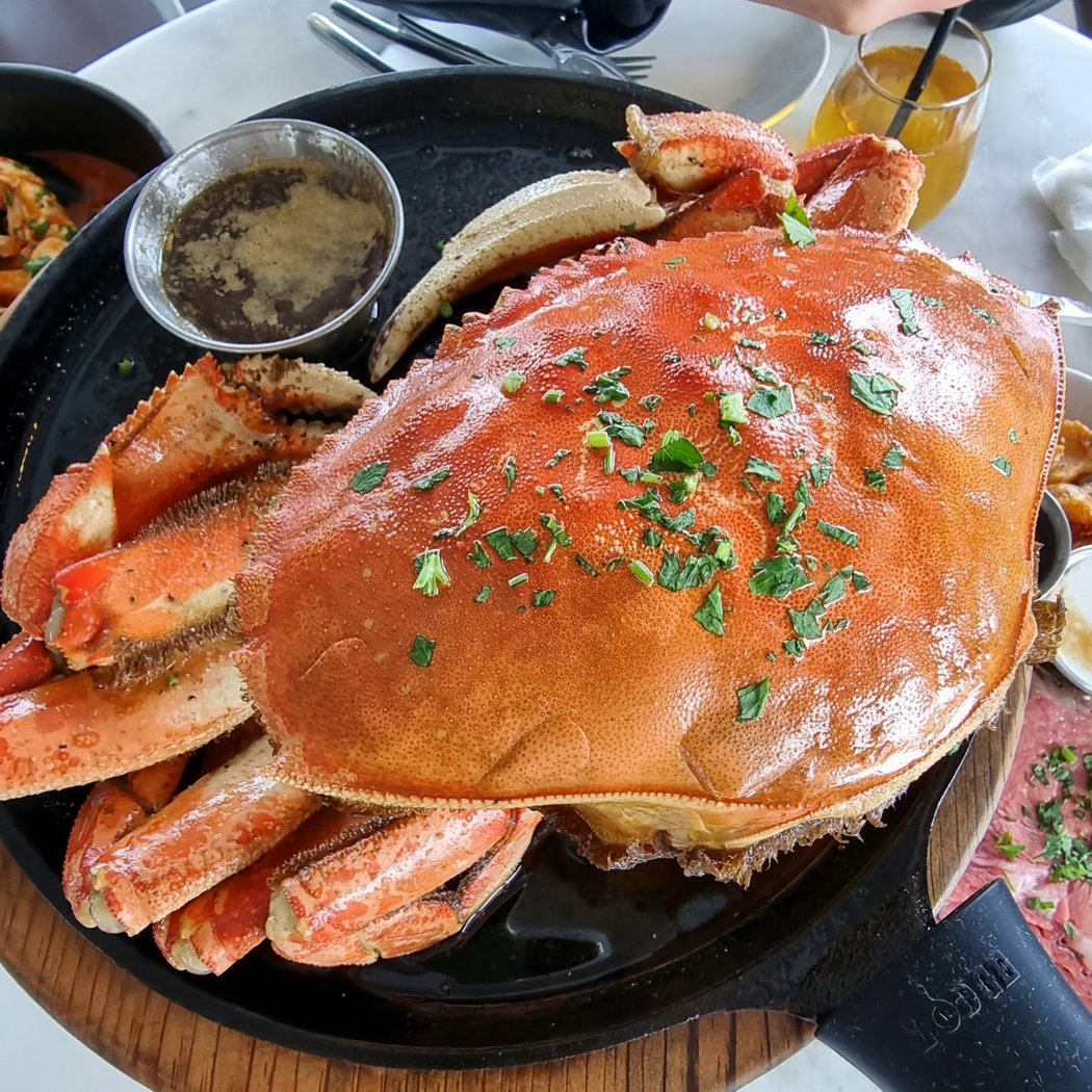 3-Course Prime Rib or Crab Supper 1