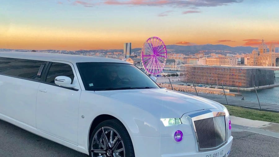 IB Limousine 1