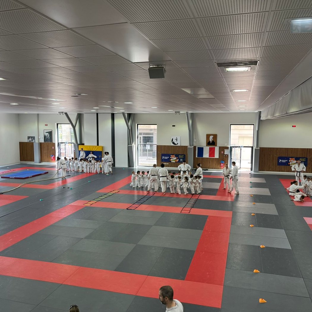 Gilbert Noël Sports Center 3