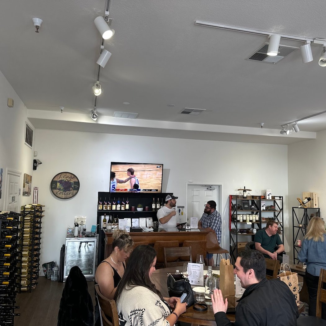 Wine Lounge Live Music Series 3