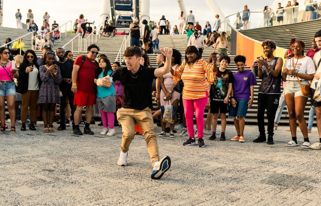 Pier Dance 2