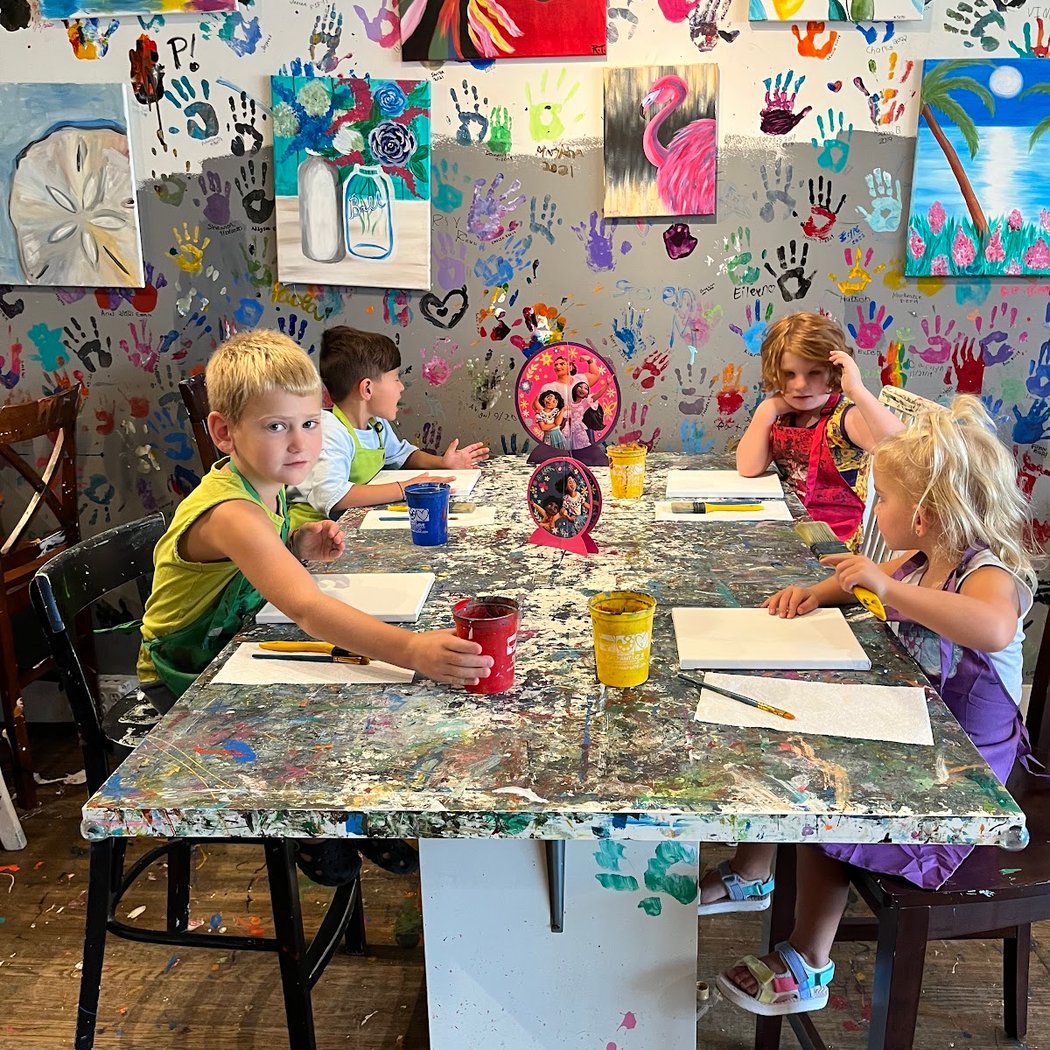 Vincent's Eat-Paint-Love Studio, LLC 3