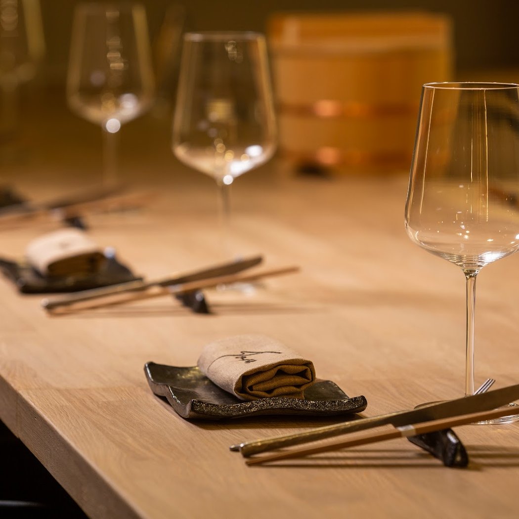 Tora restaurante: alta gastronomía japonesa con fusión mediterránea en Madrid 3