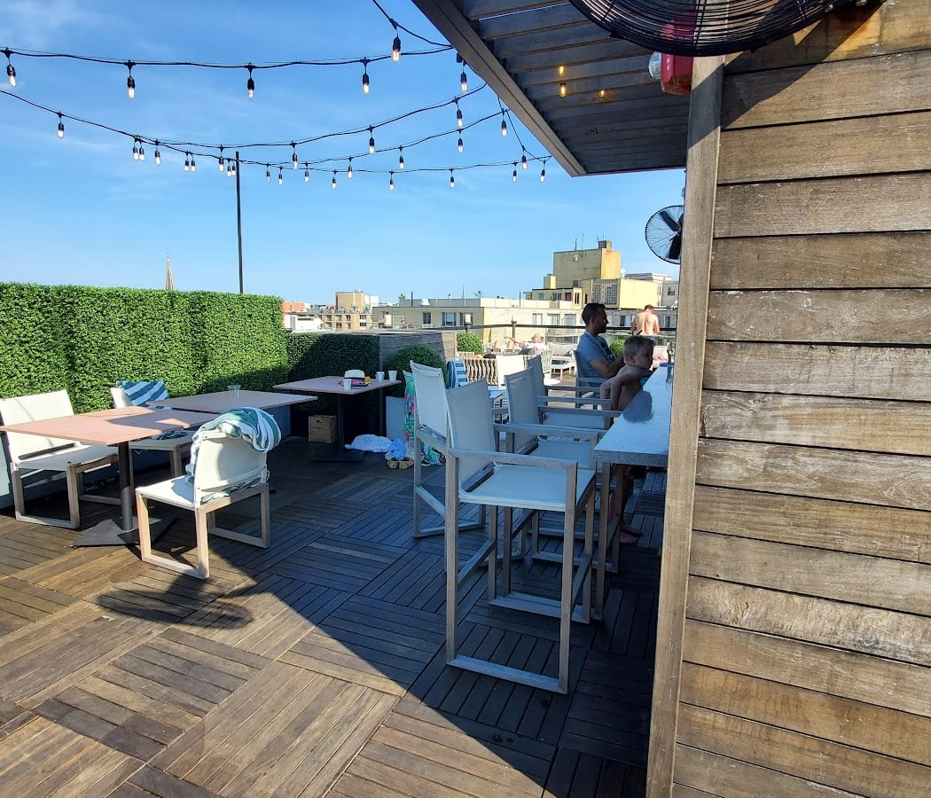Hush Rooftop Bar 2