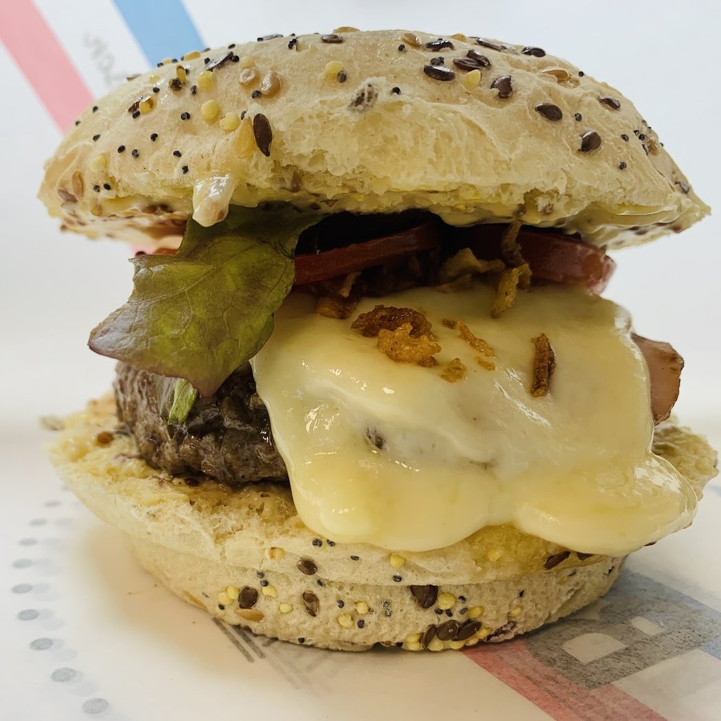 L'Authentik - Food Truck & Traiteur 1