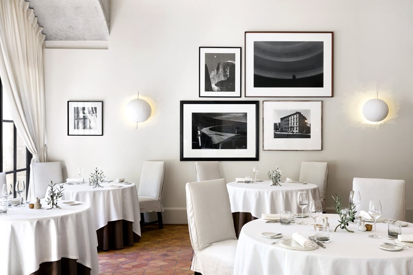 Restaurant L'Oustau de Baumanière*** 4
