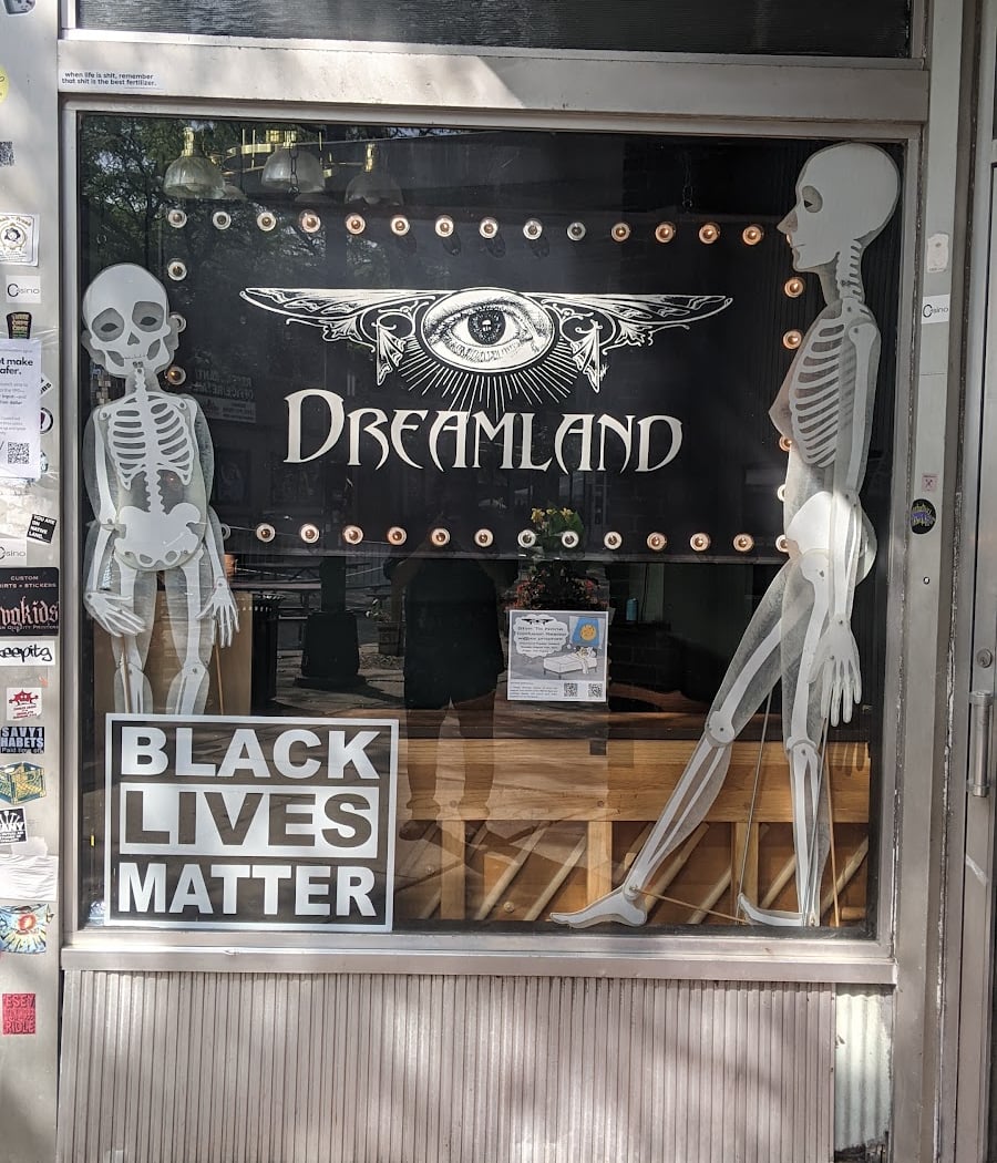 Dreamland Theater 3