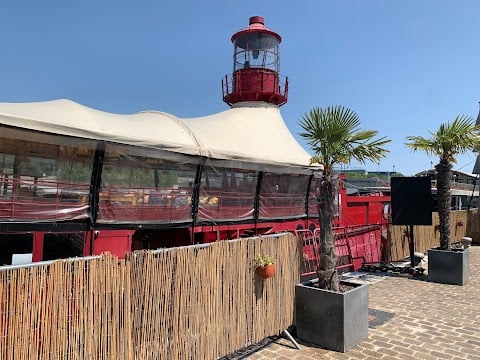 LE BATEAU PHARE 3