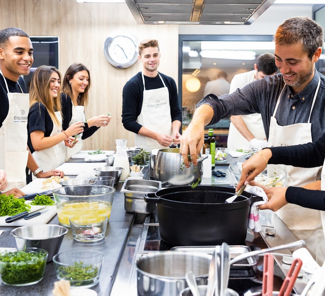 Atelier de pâtisserie à l’École Ducasse Paris Studio 3