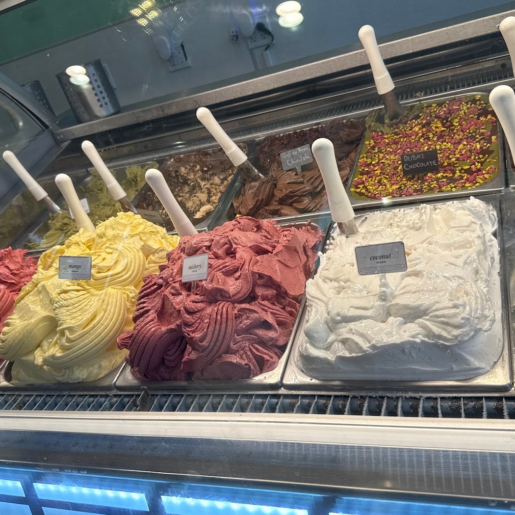 Gelatoville Gelataria & Coffee 3
