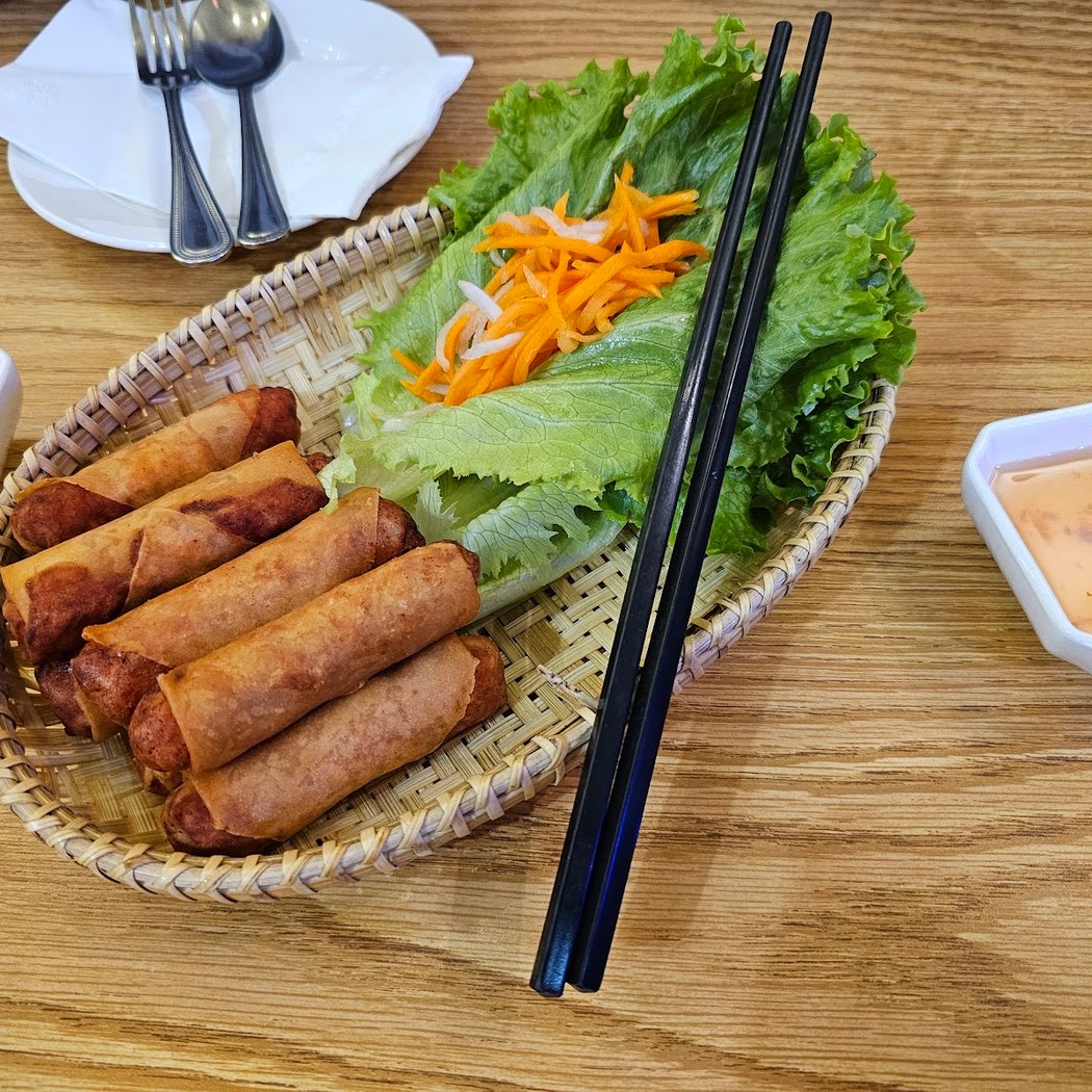Mai's Vietnamese Restaurant 1