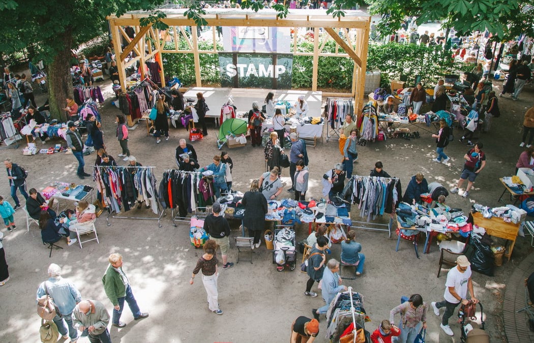 NachbarschaftsFlohmarkt 1