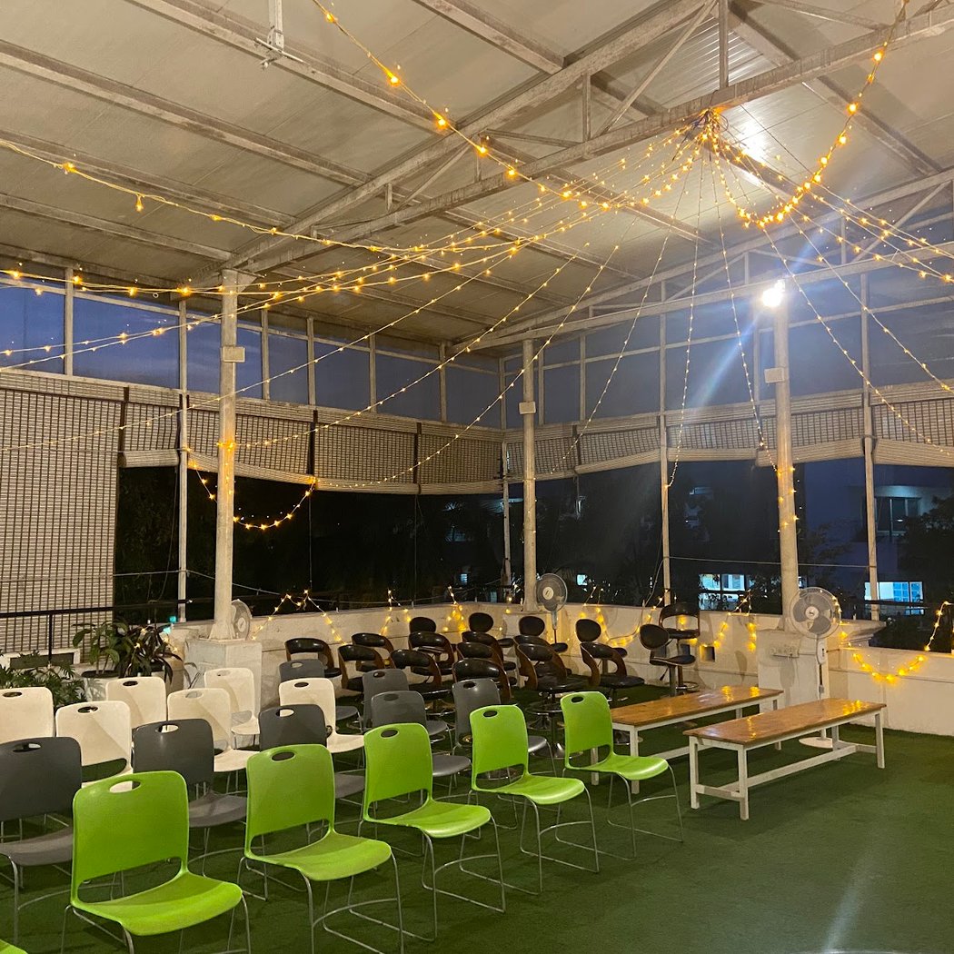 Wolfpack Workspaces- Coworking Space| Conference Room| Meeting Room|Virtual Office|Event space 3