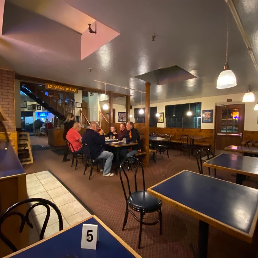 La Val's Pizza 2