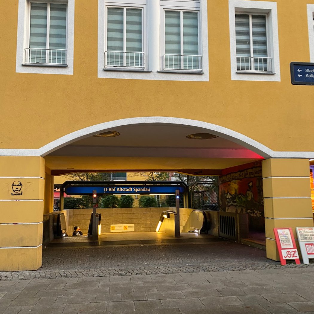 U Altstadt Spandau 3