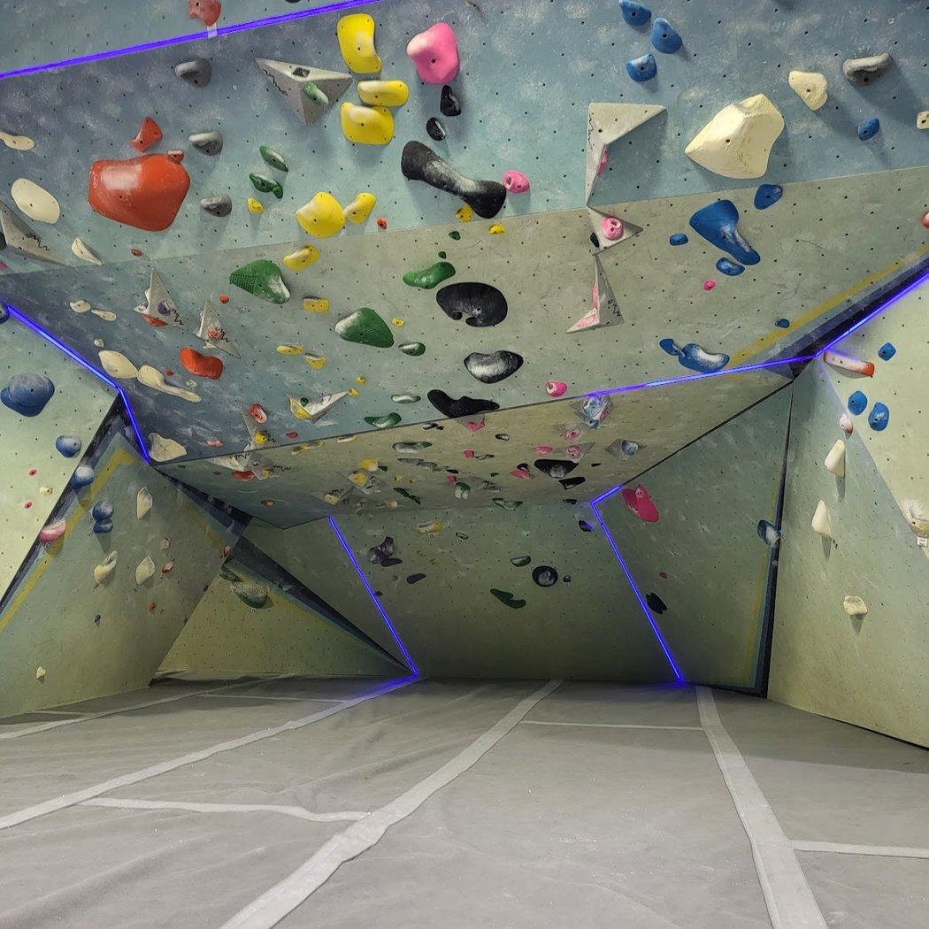 V5 Climbing Clinic 3