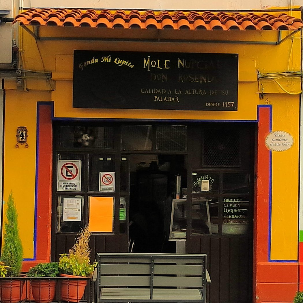 Fonda Mi Lupita Mole Nupcial Artesanal 2