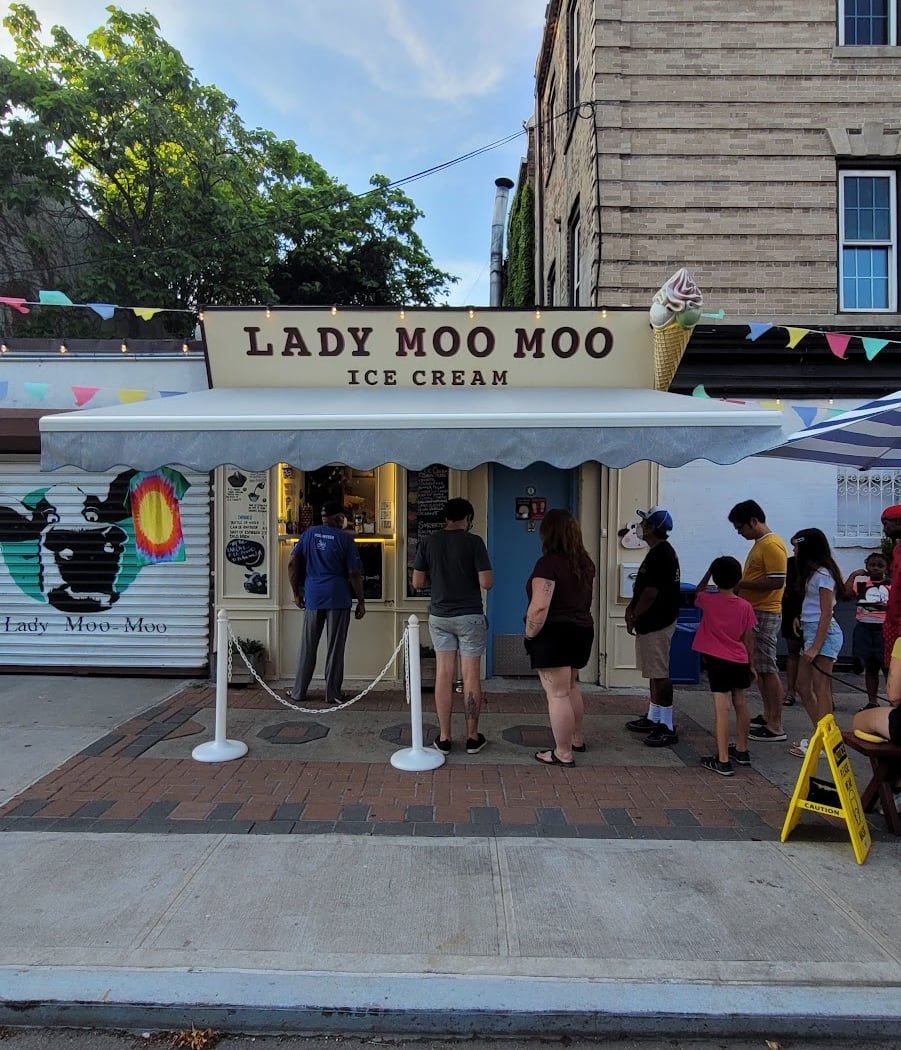 Lady Moo Moo WHOLESALE ICE CREAM 2