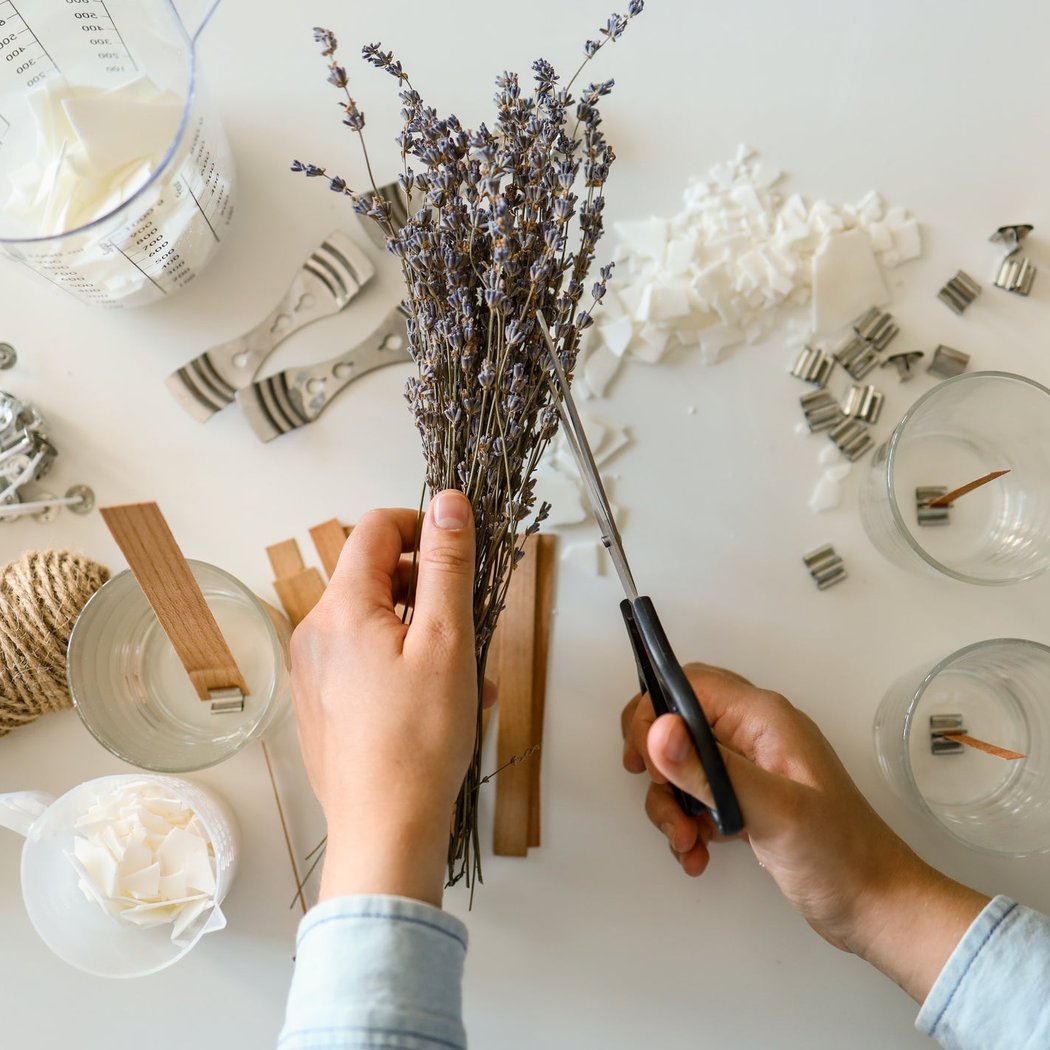Holiday Candle-Making Class 3