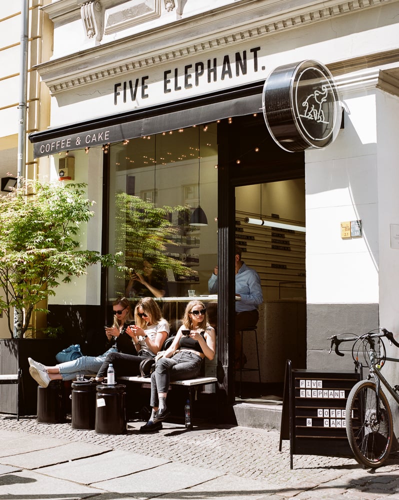 Five Elephant Mitte 2