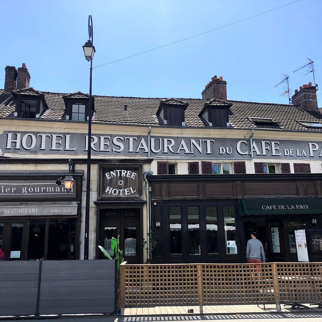 Le Café de la Paix Auvers sur Oise 2