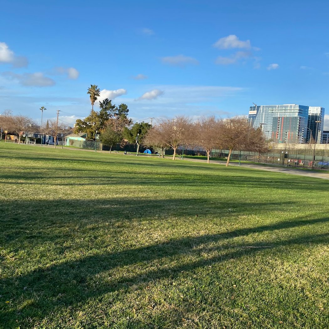 Arena Green Park 1