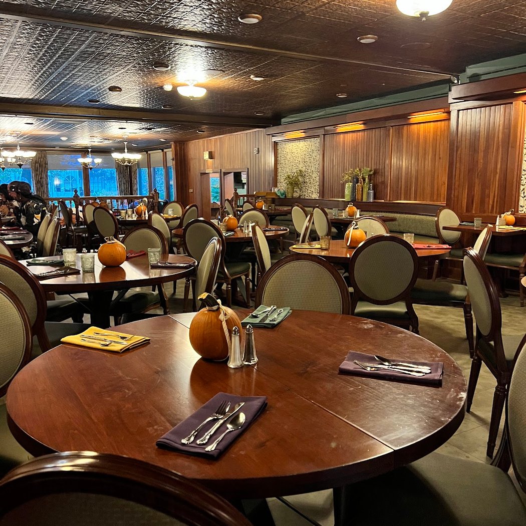 Glen Iris Inn 3