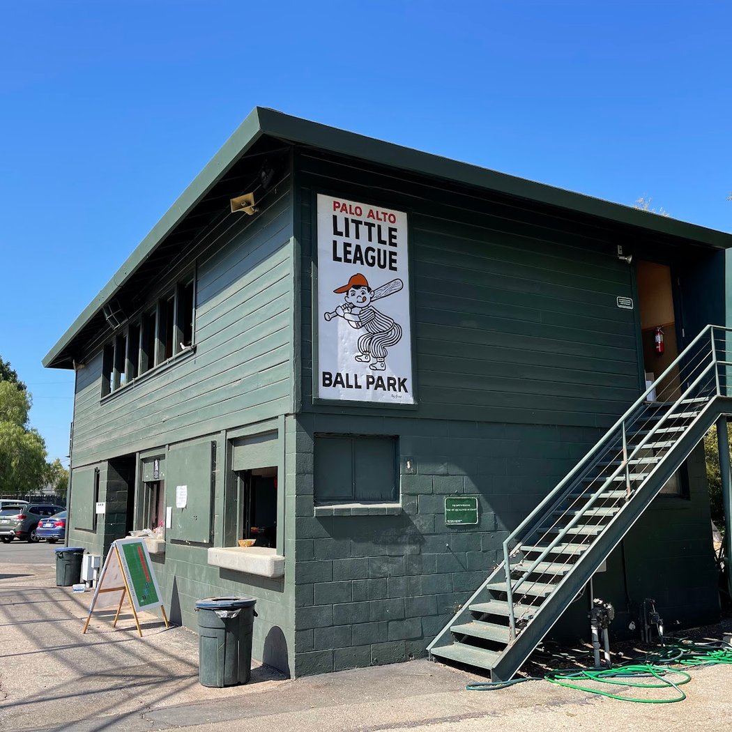 Palo Alto Little League Clubhouse 3