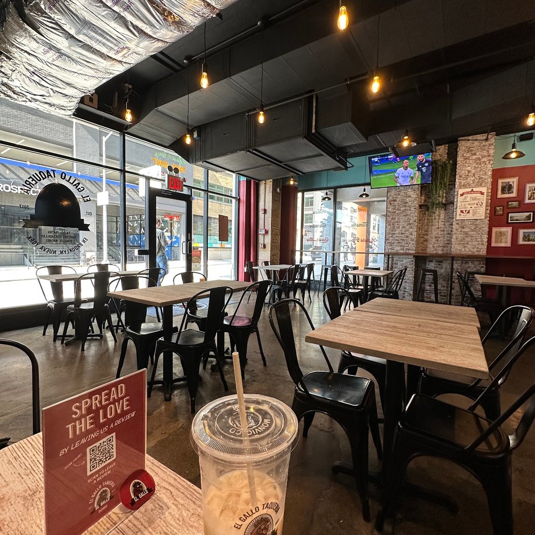 El Gallo Taqueria 2