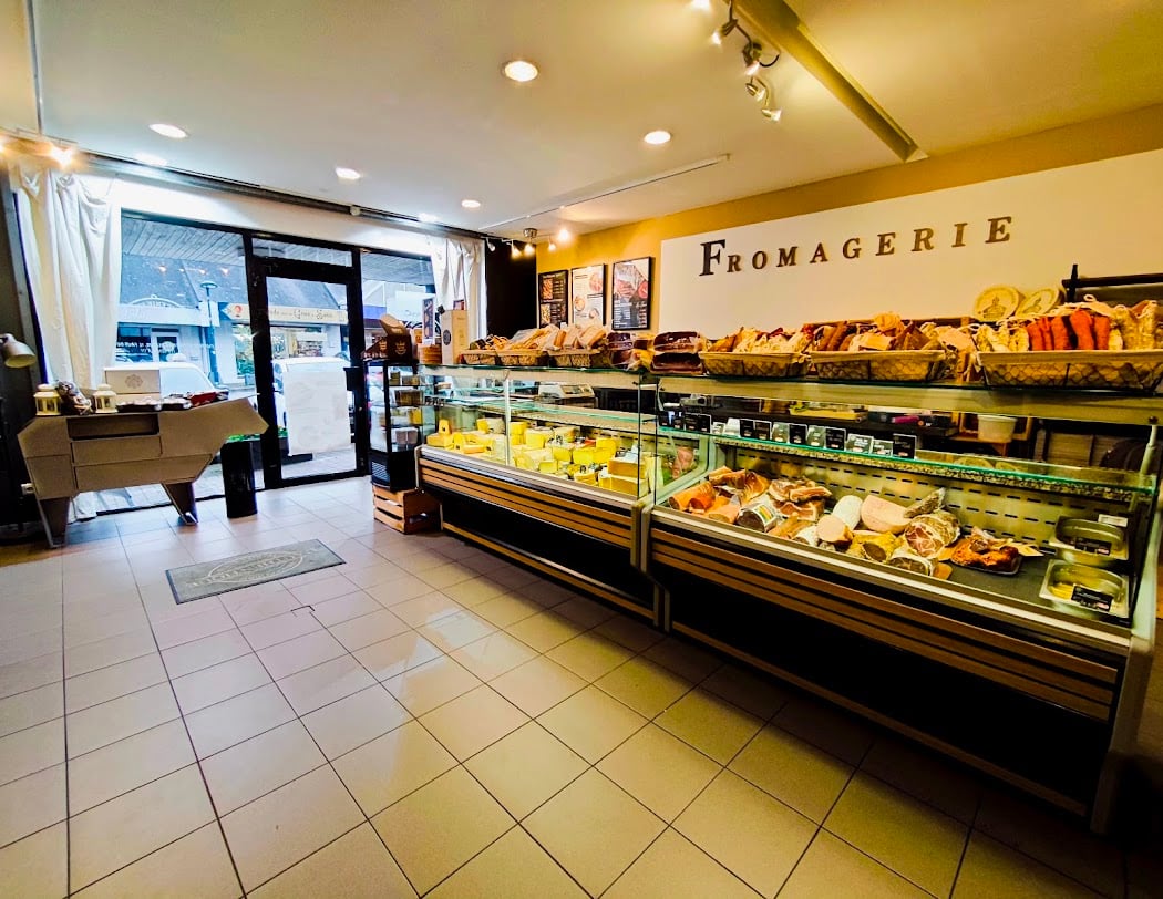 L'Authentique Carquefou Fromagerie Epicerie Fine Restaurant Traiteur 3