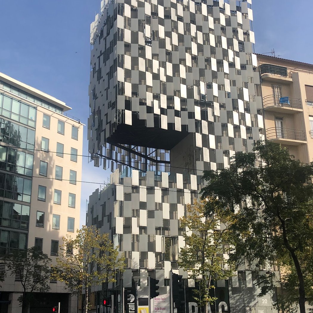 Fonds Regional d'Art Contemporain 3