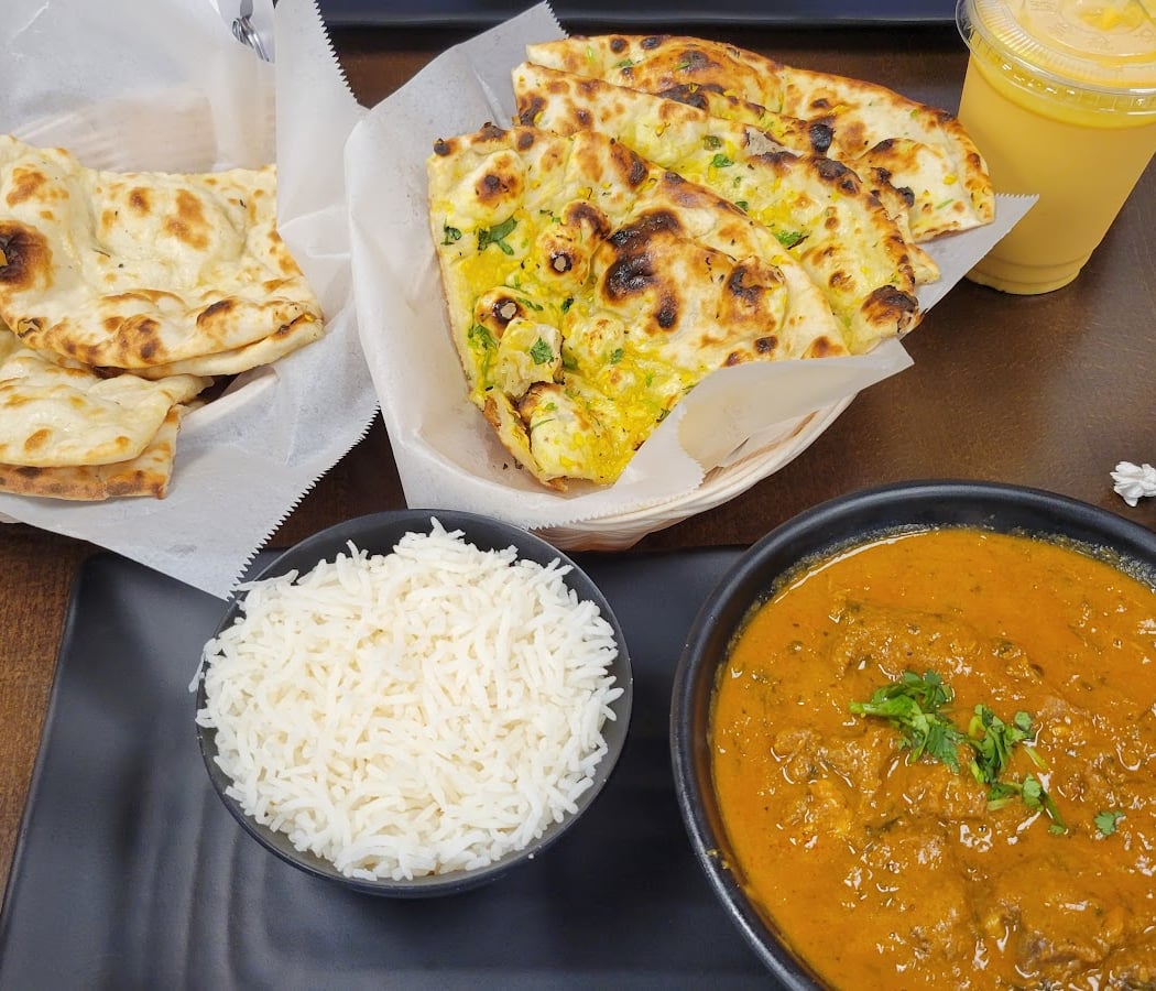 Naans & Curries 3