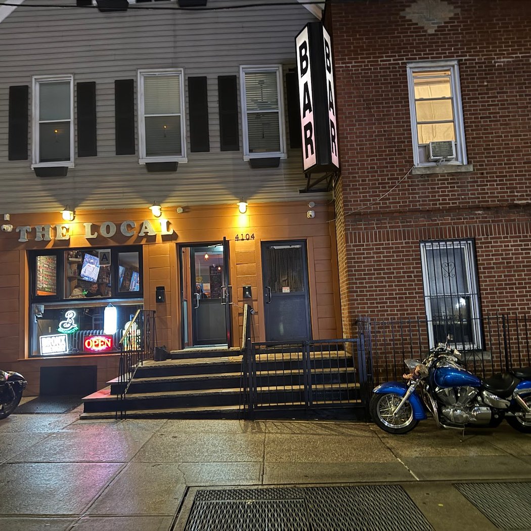 The Local Bar 4