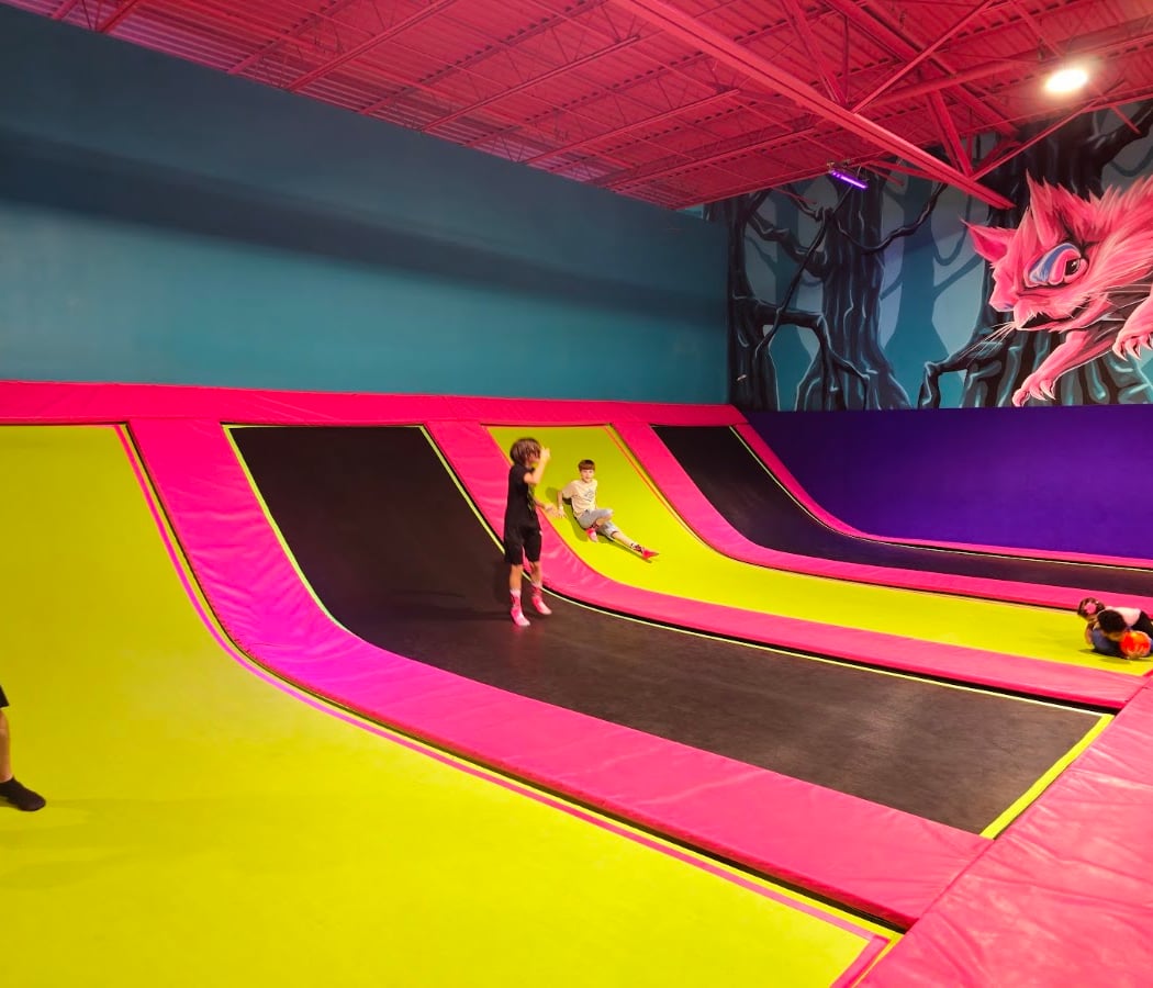 Flying Squirrel Trampoline Park 1