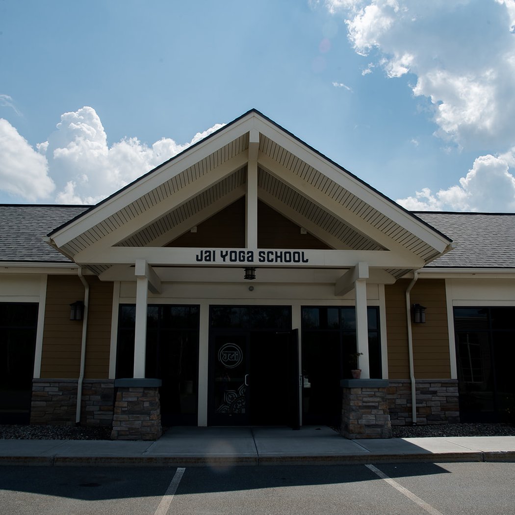 JAI Yoga School 3